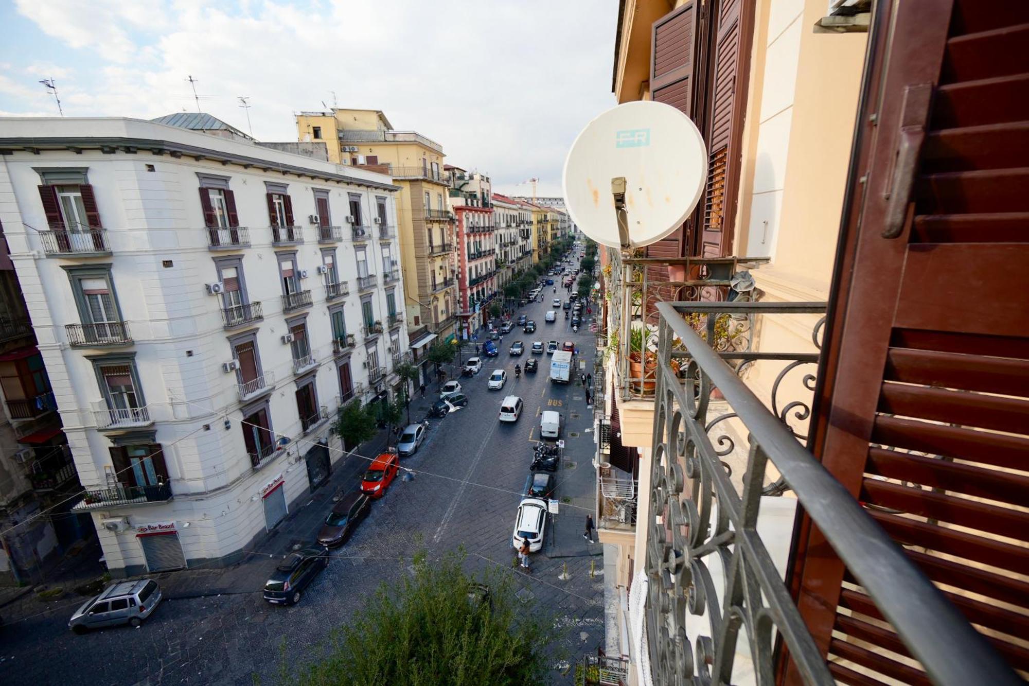شقة Residenza Vecchia Napoli 60 المظهر الخارجي الصورة